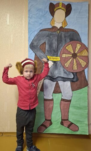 "Lielie Rūķīši" iepazīst Lāčplēša dienas aktivitātes